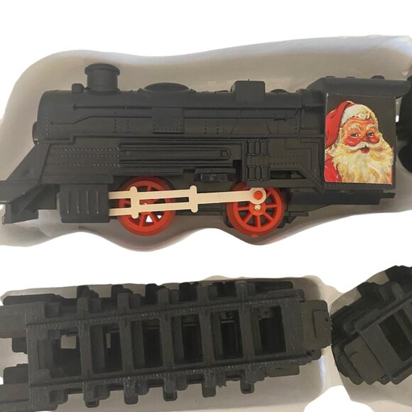 Santas Holiday Tree Express Train Set Round The Tree Christmas Decoration READ - Picture 5 of 12